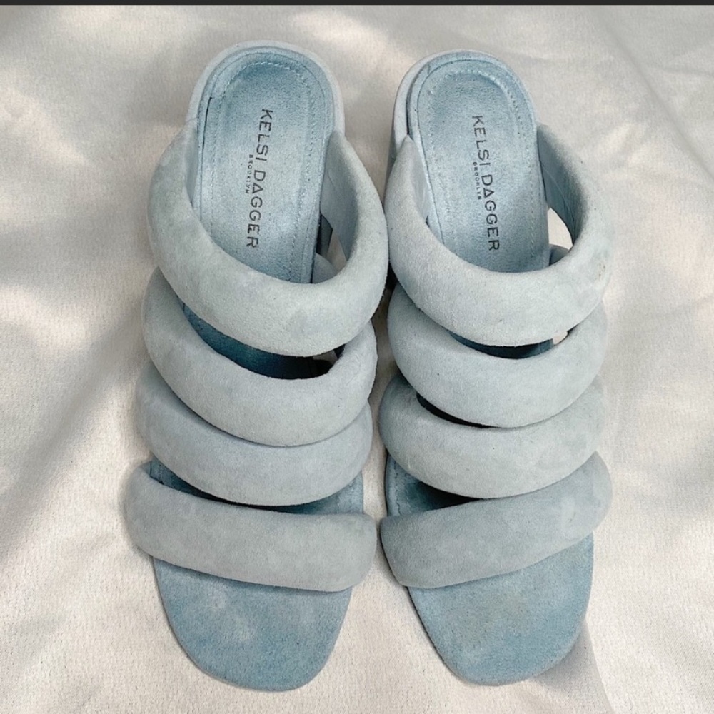 Kelsi Dagger Brooklyn heel